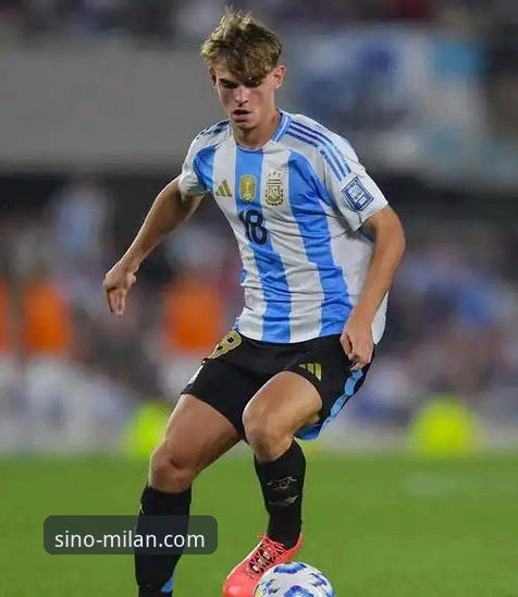 阿根廷锋线新星重伤事件深度解析：对战术体系与球迷信息获取的启示